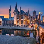 Centerapartmentwalktoeverything شقة